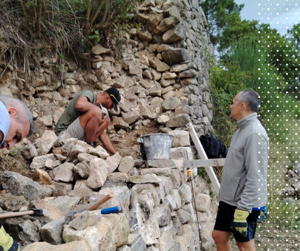 Chantier participatif "pierre sèche"