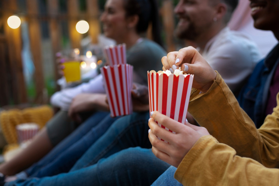 Projection du film des soirées historiques du Rosanais